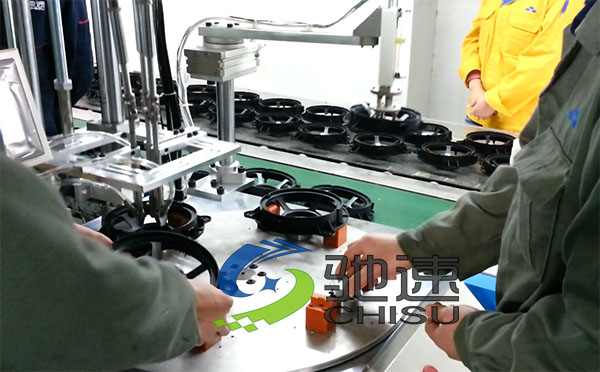 在線式鎖螺絲機(jī)