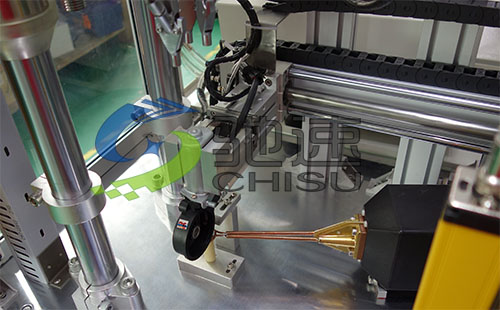 自動加熱擰螺絲設(shè)備