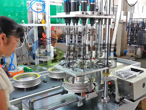 電動車輪轂自動鎖螺絲機(jī)-8軸固定式